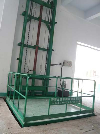 單體導軌式升降機 單體導軌式升降機