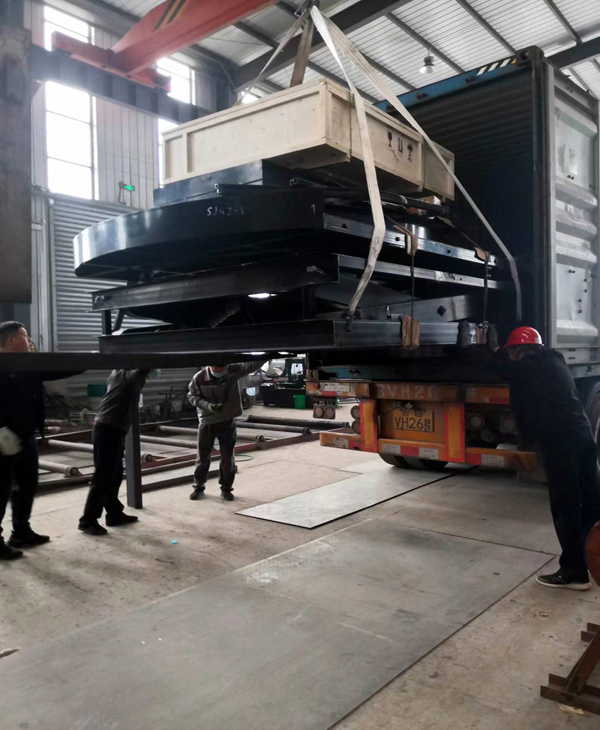 液壓升降平臺(tái) 液壓升降平臺(tái)