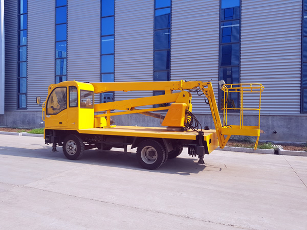 自行走折臂式液壓升降機 自行走折臂式液壓升降機