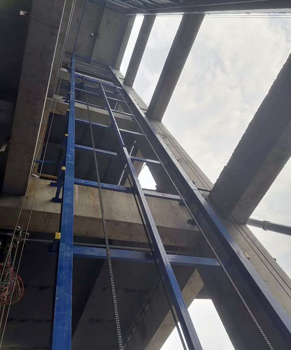 導軌式液壓升降平臺 導軌式液壓升降平臺